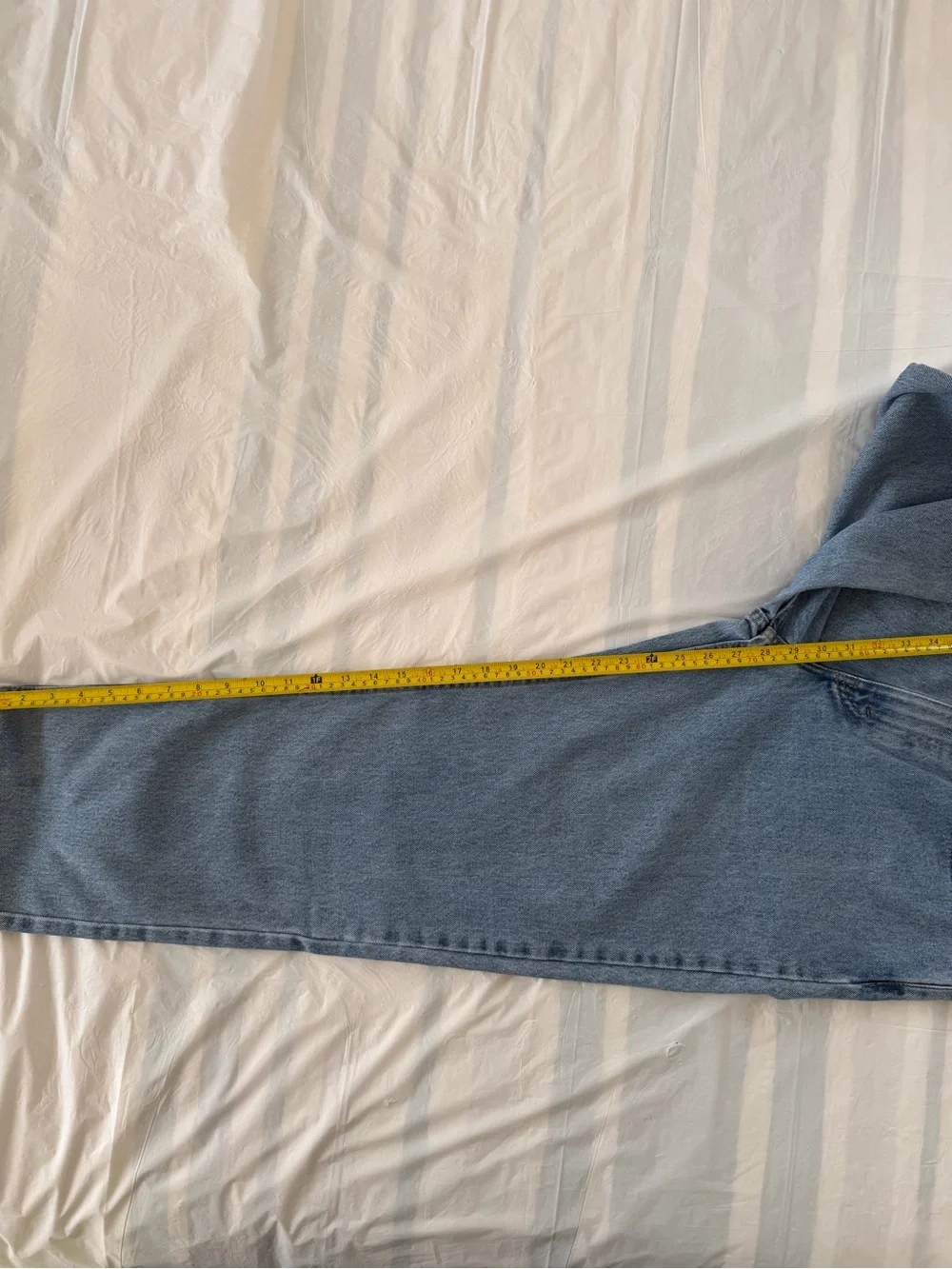Levi's 550 Men's Light Blue Relaxed Straight Jeans 34x28